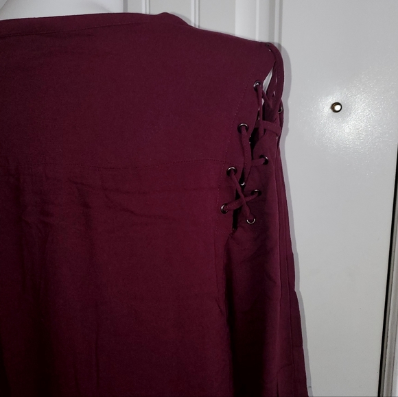 Top by Torrid - Picture 7 of 9